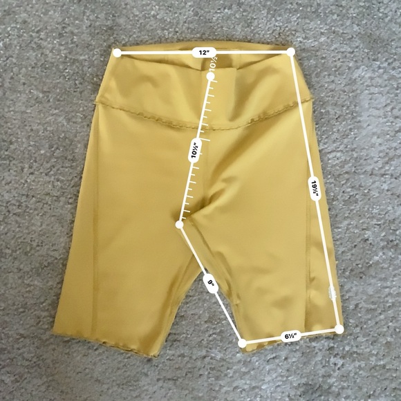 Free people heart rate shorts size Large - Picture 7 of 11